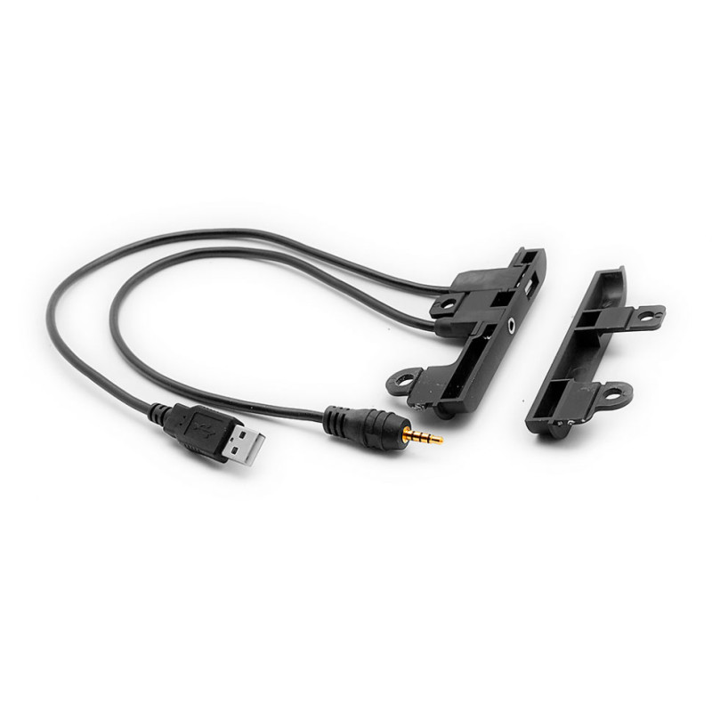 Adapter frame for Toyota with USB and AUX extender Carav 11-712